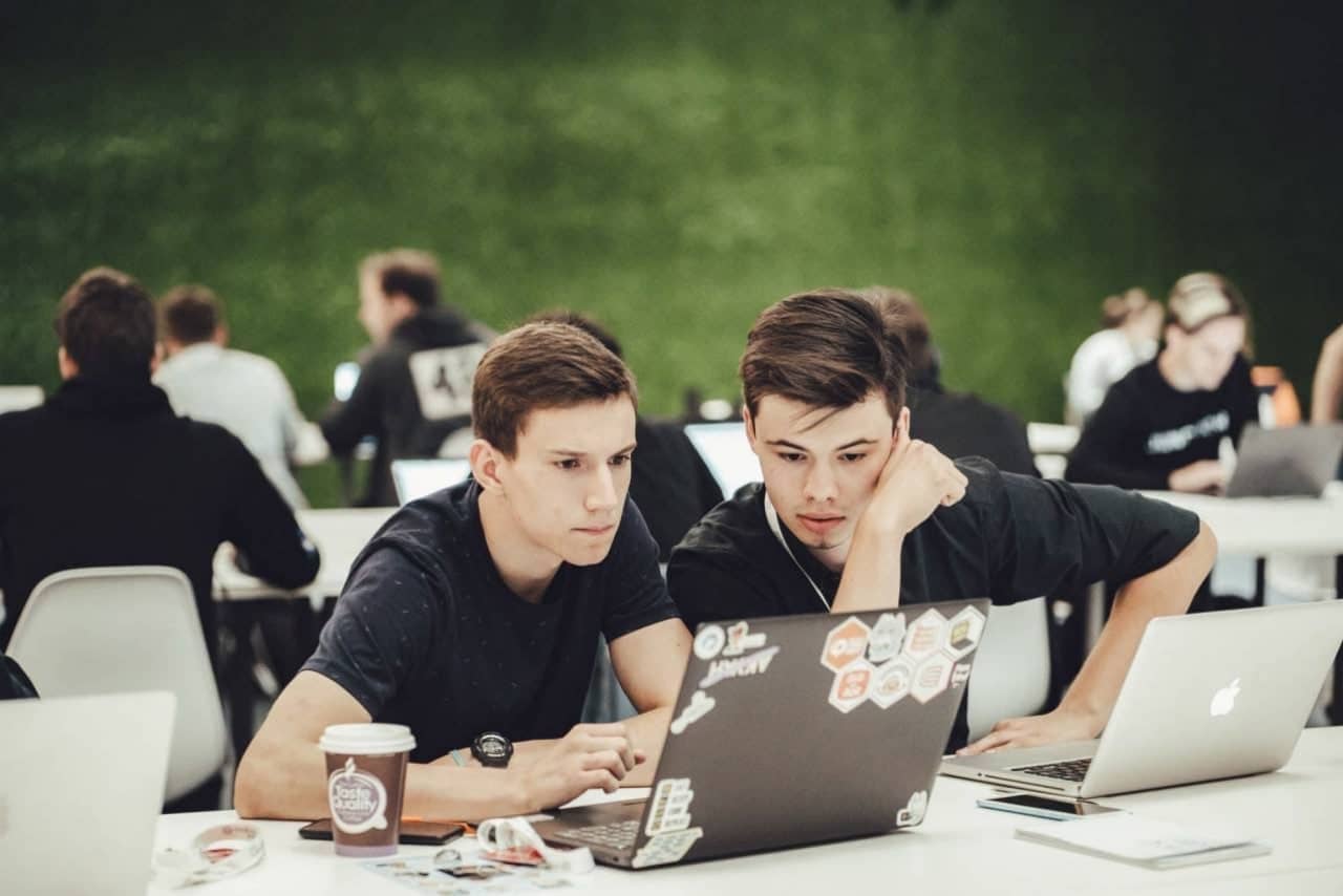 Практика программирования на реальных проектах в школе IT-ПАРК